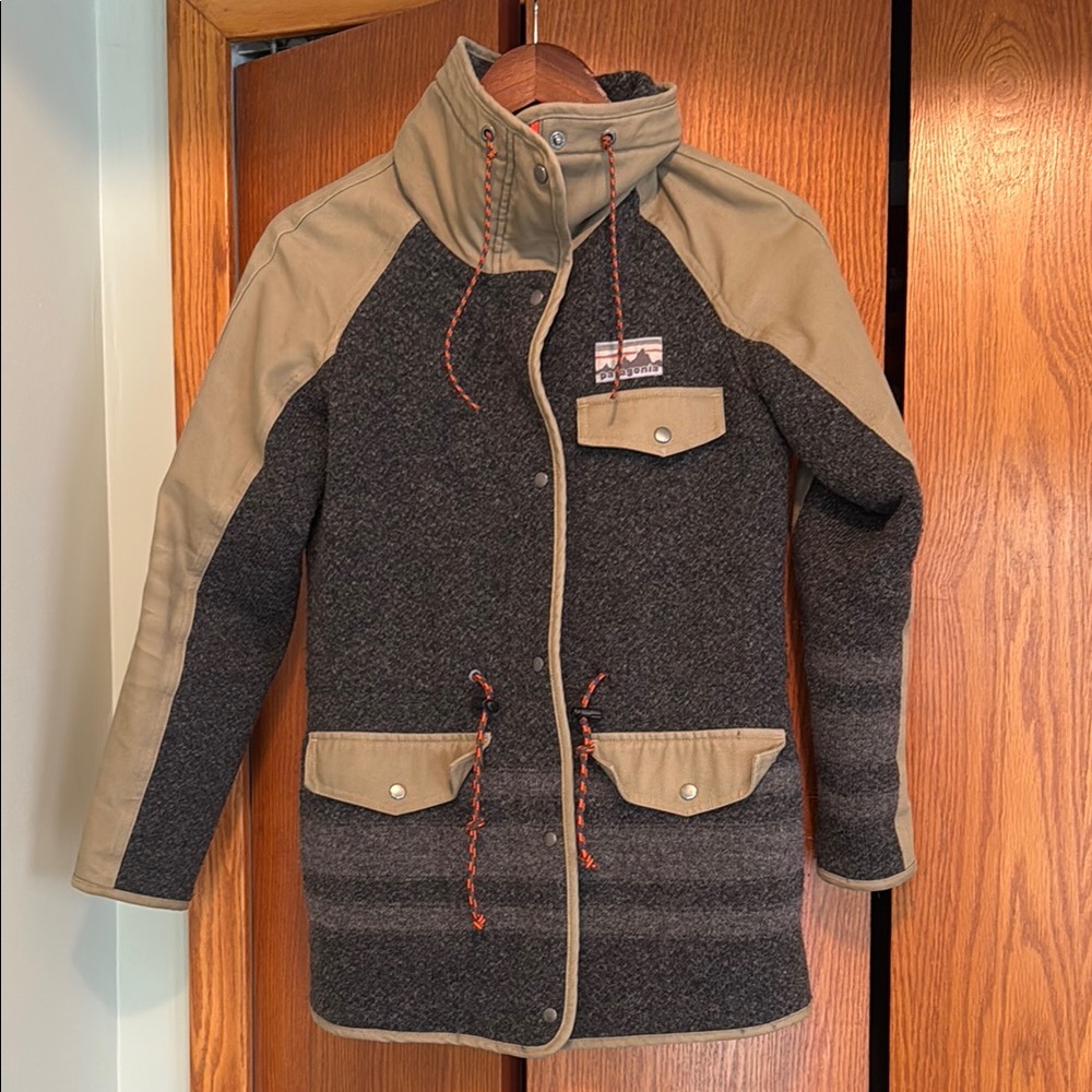 Rate Patagonia Reclaimed Wool Parka XS